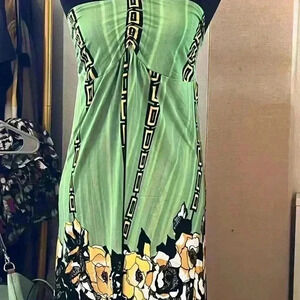 Venus Women’s Dress Green Black Yellow Sleeveless Midi Size L